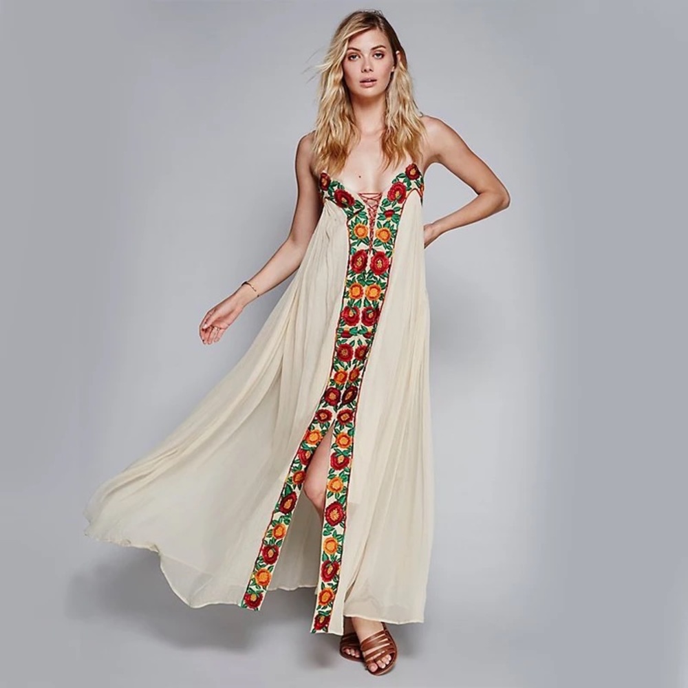 Floral Embroidery Boho Maxi Summer Beach Dress Hippie Gypsy Vintage Holiday